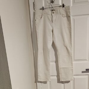 CAbi Women's Off-White Straight Leg Jeans Disstressed.size 10